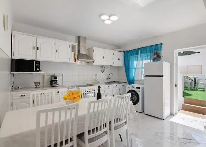 Holiday home Casa Flor *